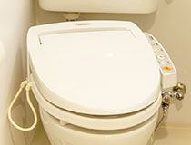 温水洗浄機付トイレ